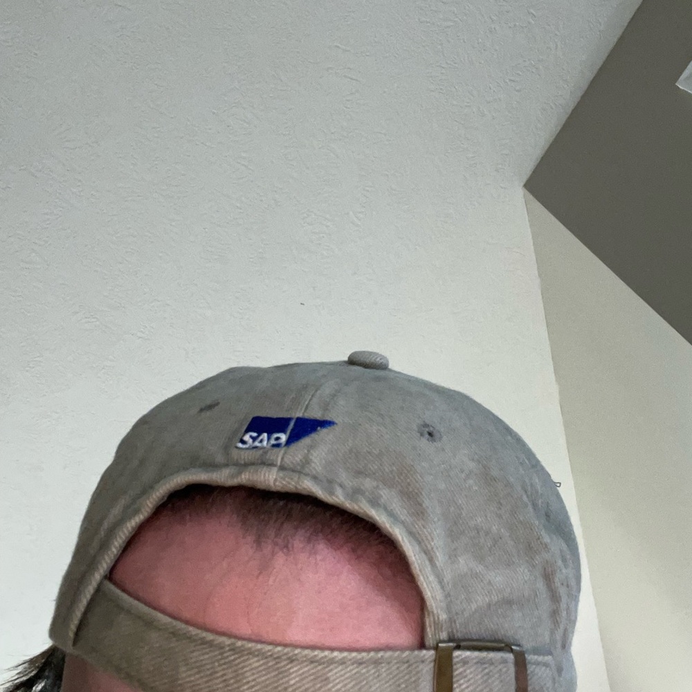 Gray Cap - Picture 6 of 6